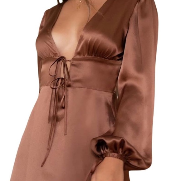 Long Sleeve Cut Out Deep V-Neck Satin Mini Dress - Picture 2 of 4